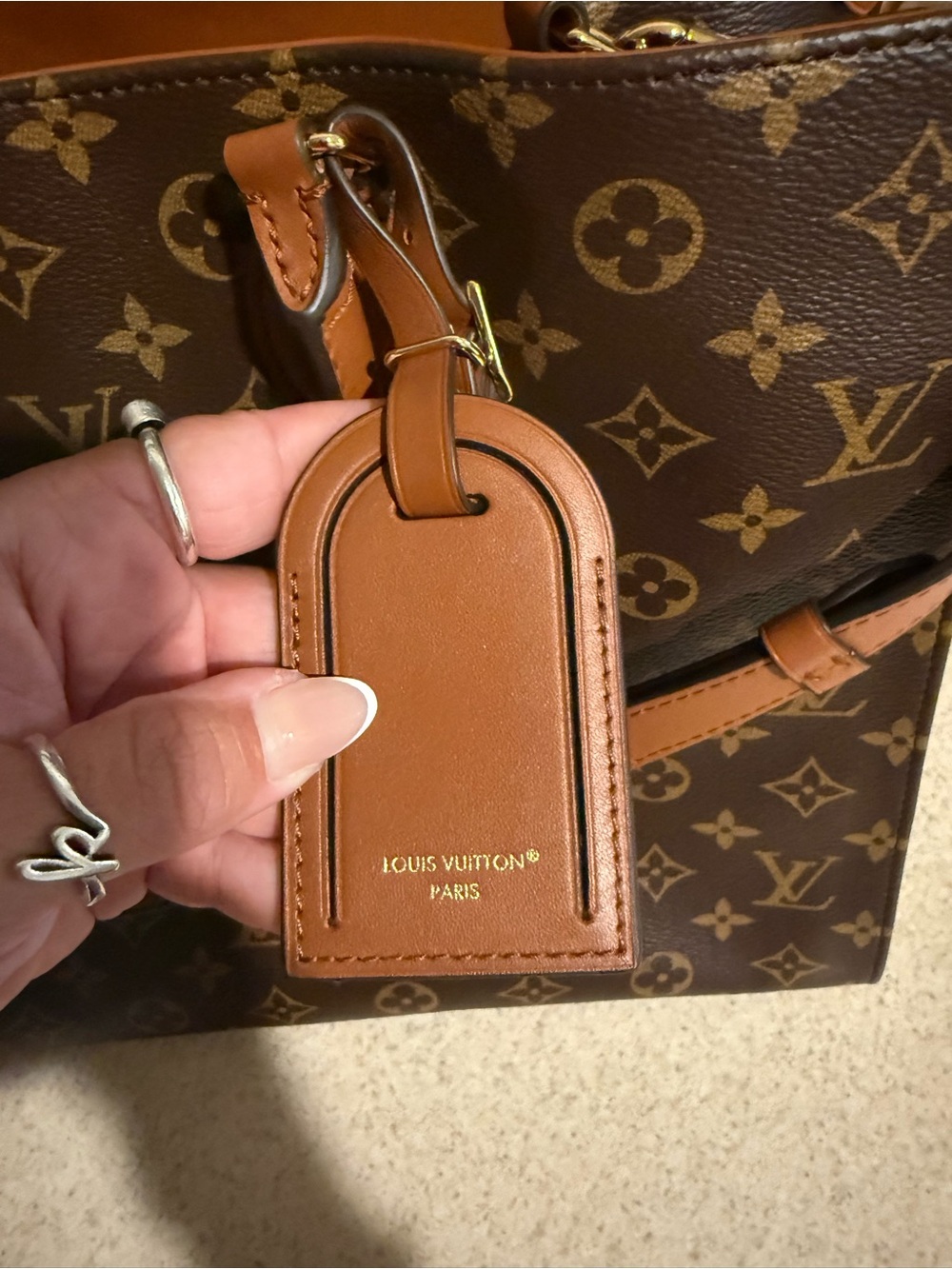 Louis Vuitton Monogram Canvas Handbag with Tan Leather Trim - Picture 12 of 15